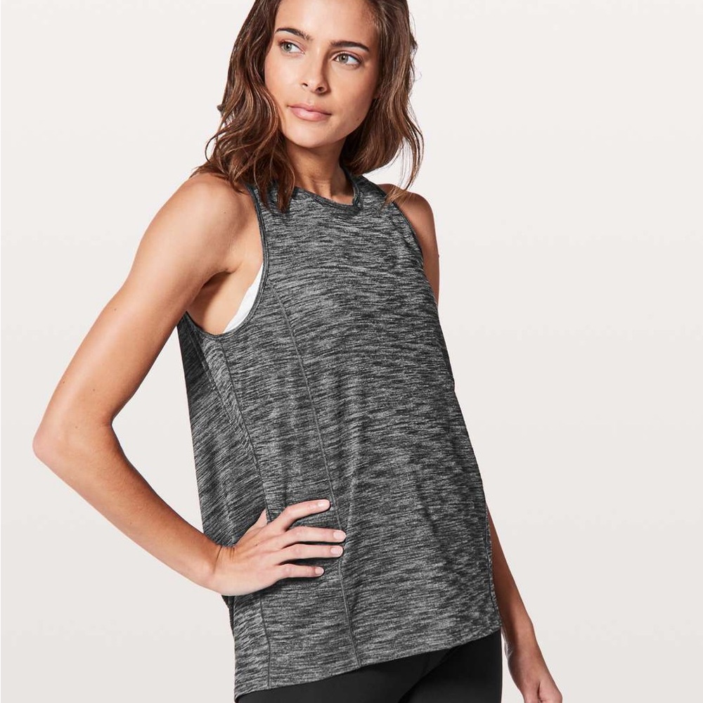 Lululemon Low Key Tank *Silver
Heathered Black - PTP 20”